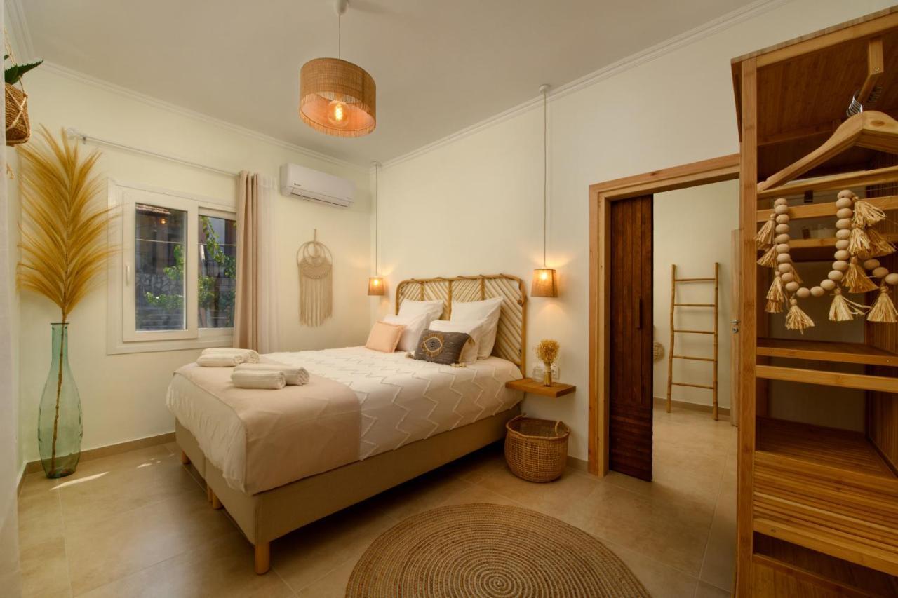La Maisonette: Heart Of With Access Holiday home Liapades